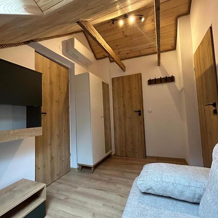 Poloninka Hotel Ustrzyki Górne Екстериор снимка
